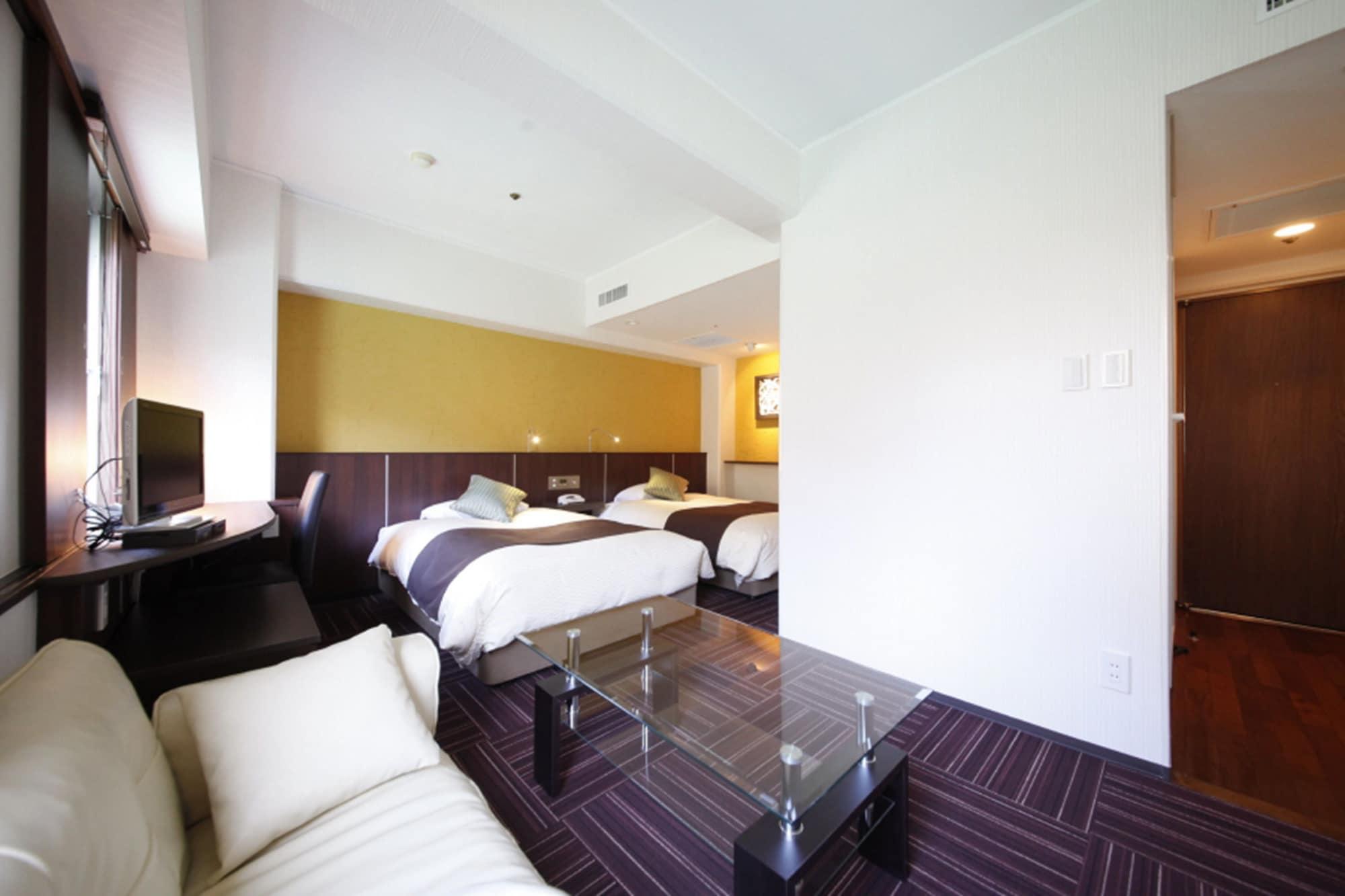 Central Hotel Yokosuka Εξωτερικό φωτογραφία