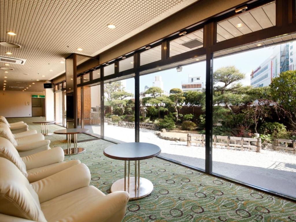 Central Hotel Yokosuka Εξωτερικό φωτογραφία