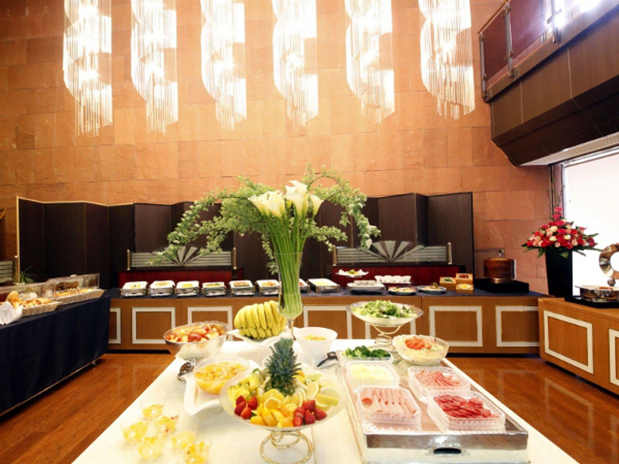 Central Hotel Yokosuka Εξωτερικό φωτογραφία